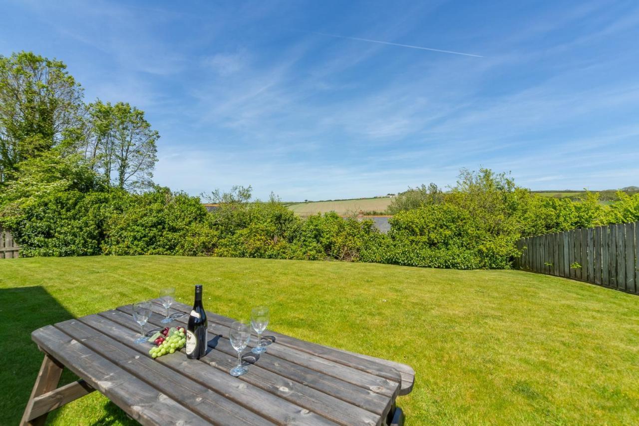 September Cottage Wadebridge Bagian luar foto
